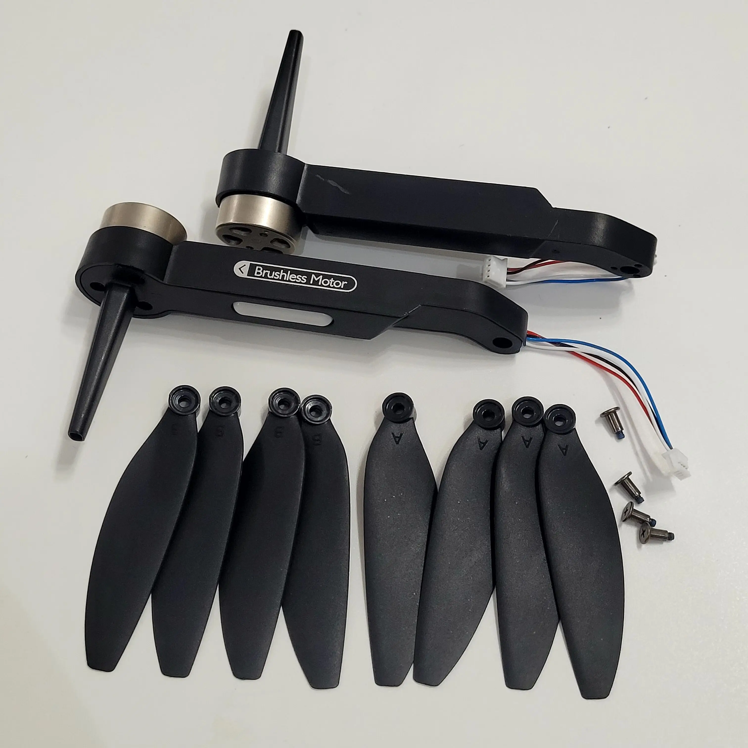 

F198 MAX PRO Original Motor Arm with Propller SPare Part Kit for Toy Helicopter F198MAX Arm Blade Accessory