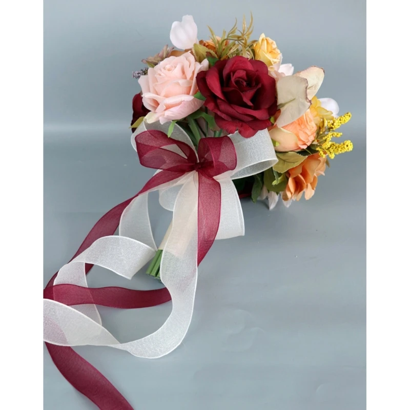 Realistic Rose Flower Handheld Bouquet for Wedding Elegant Bridal Tossing Bouquets for Bridesmaid Wedding Celebrations