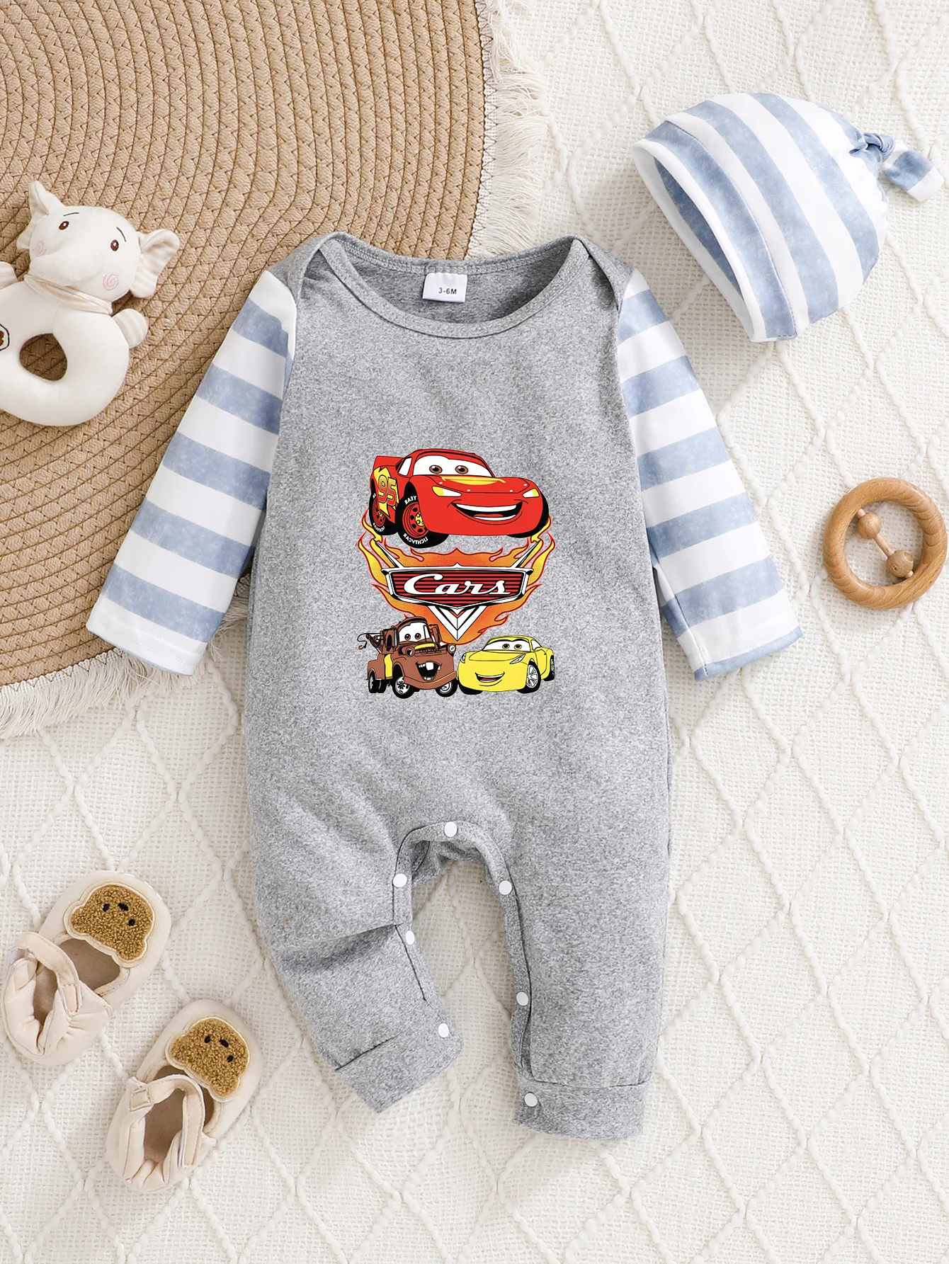 

【Официально авторизованный】 Детский комбинезон с капюшоном Disney Cars | Удобная дышащая ткань с милым рисунком персонажа автомобилей