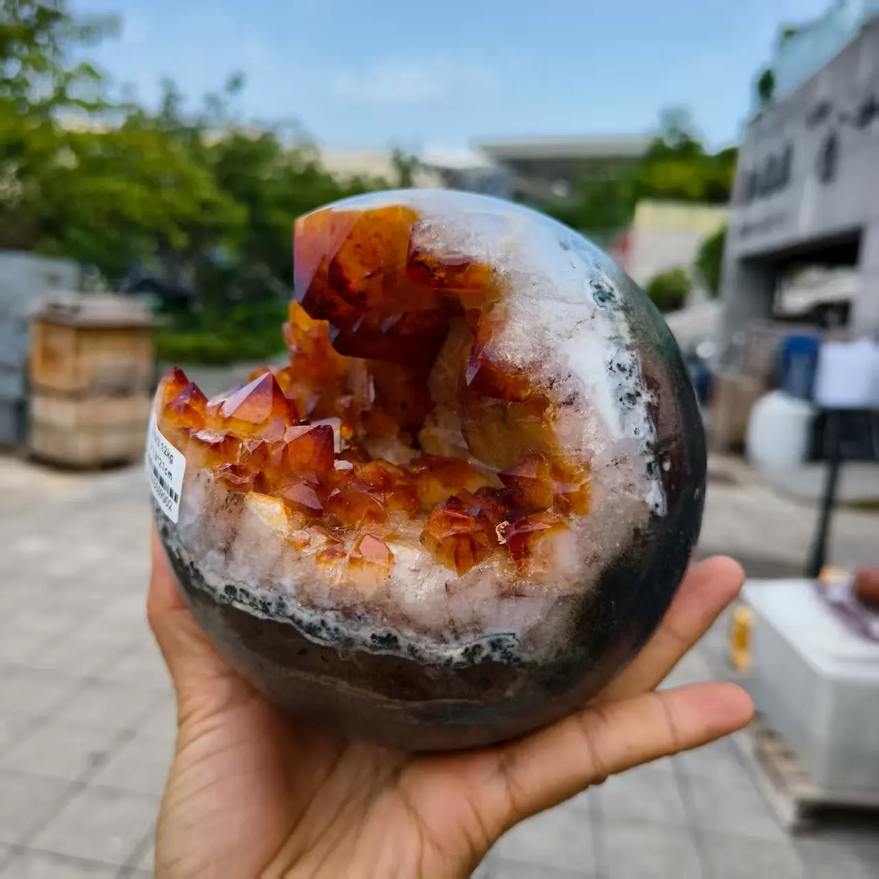 Natural Yellow Water Crystal Cave Quartz Smile Ball, Mineral, Spiritual Energy, Smile Healing