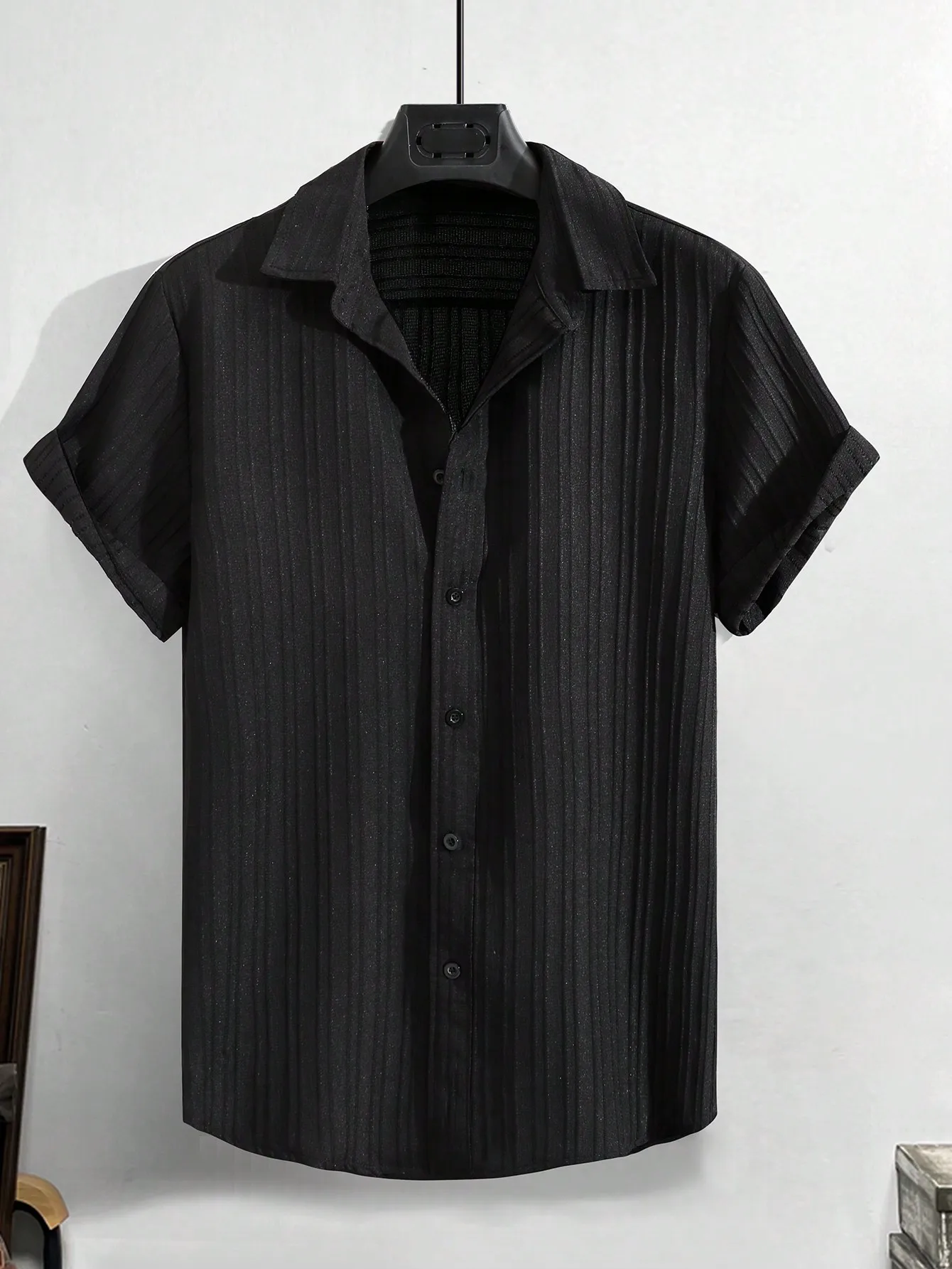 

Men's Black Pleated Short Sleeve Casual Shirt for Summer Daily Wear
