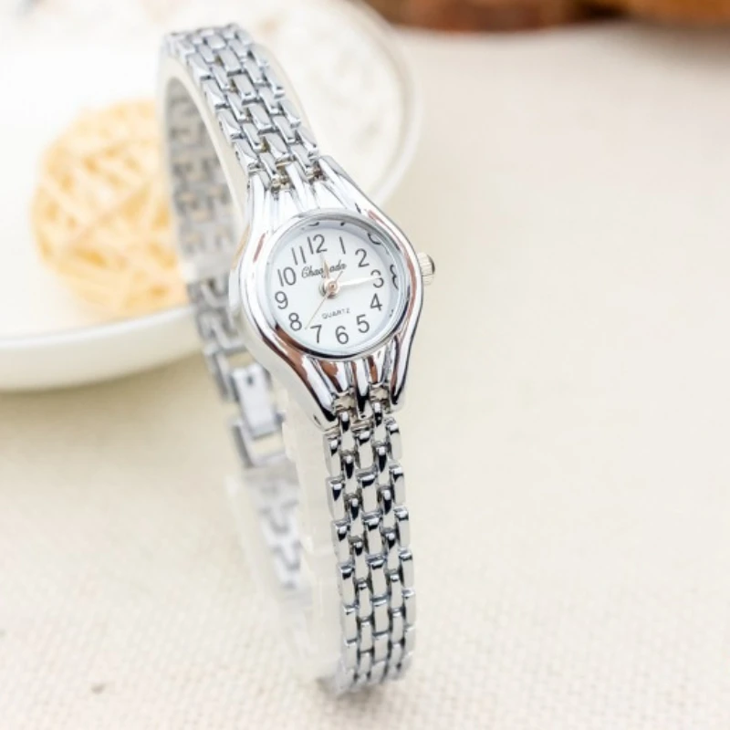 Women's Bracelet Watch, Compact and Slim Strap, Women's Casual Quartz Watch