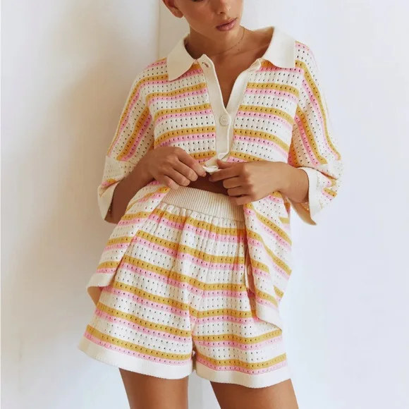 

Spring Summer Stripe Knitted Short Two Piece Set Women Short Sleeves Cardigan Shorts Fashion Knitwear 2 Piece Sets Streetwear