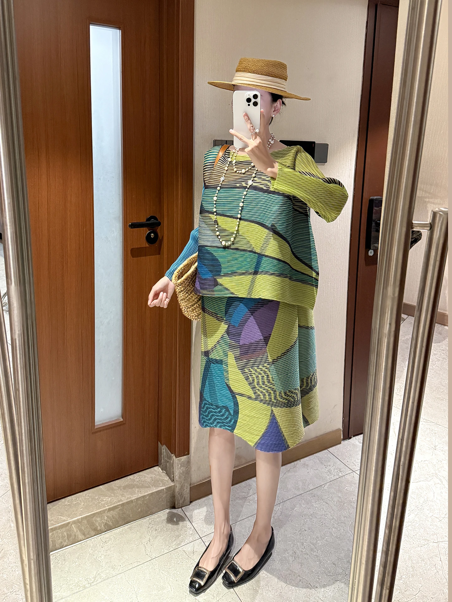 2026 Spring New Women Set Geometric Pattern Printed T-shirt High Waist Casual Loose Large Skirt Fashion Casual Female Clothing