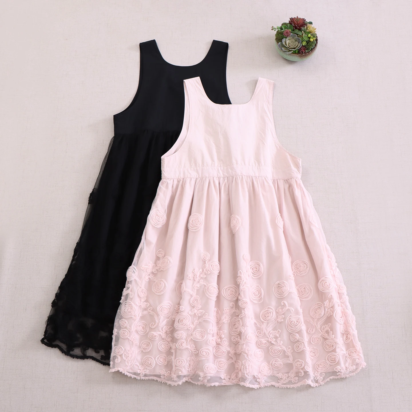 

Japanese Sweet Mori Girl Solid Color 3D Flower Lace Mesh Dress Women Summer O-Neck Sleeveless Backless Lace Up Midi A-Line Dress