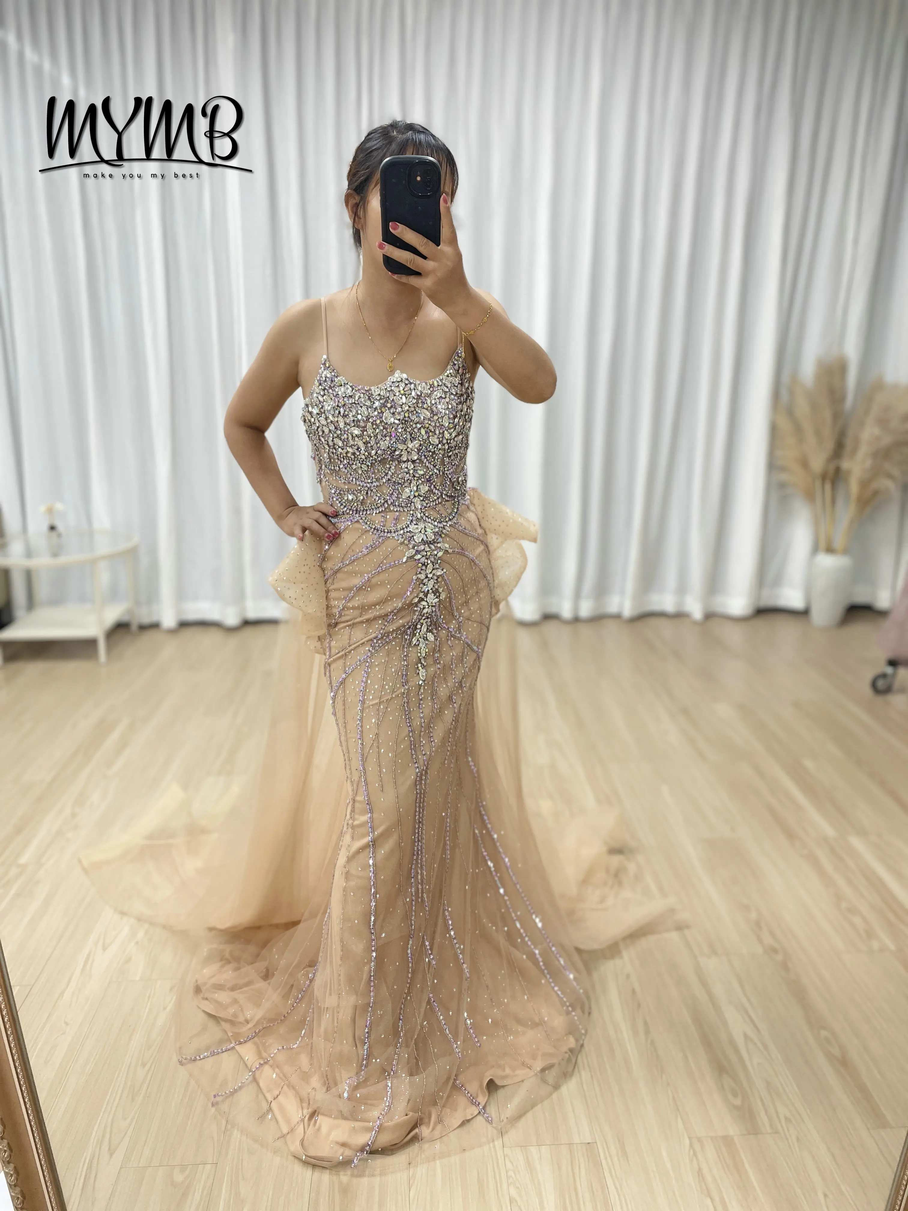 

MYMB Glamorous Champagne Dresses With Colorful Beaded Corset Top Mermaid Cut and Layered Tulle Skirt for Red Carpet MB40344-2