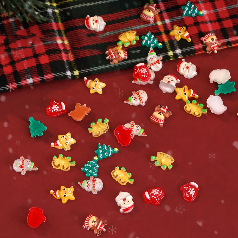 50Pcs Cute Cartoon Resin Christmas Series Nail Charms Santa Claus Snowman Reindeer Nail Art Decoration For Manicure DIY