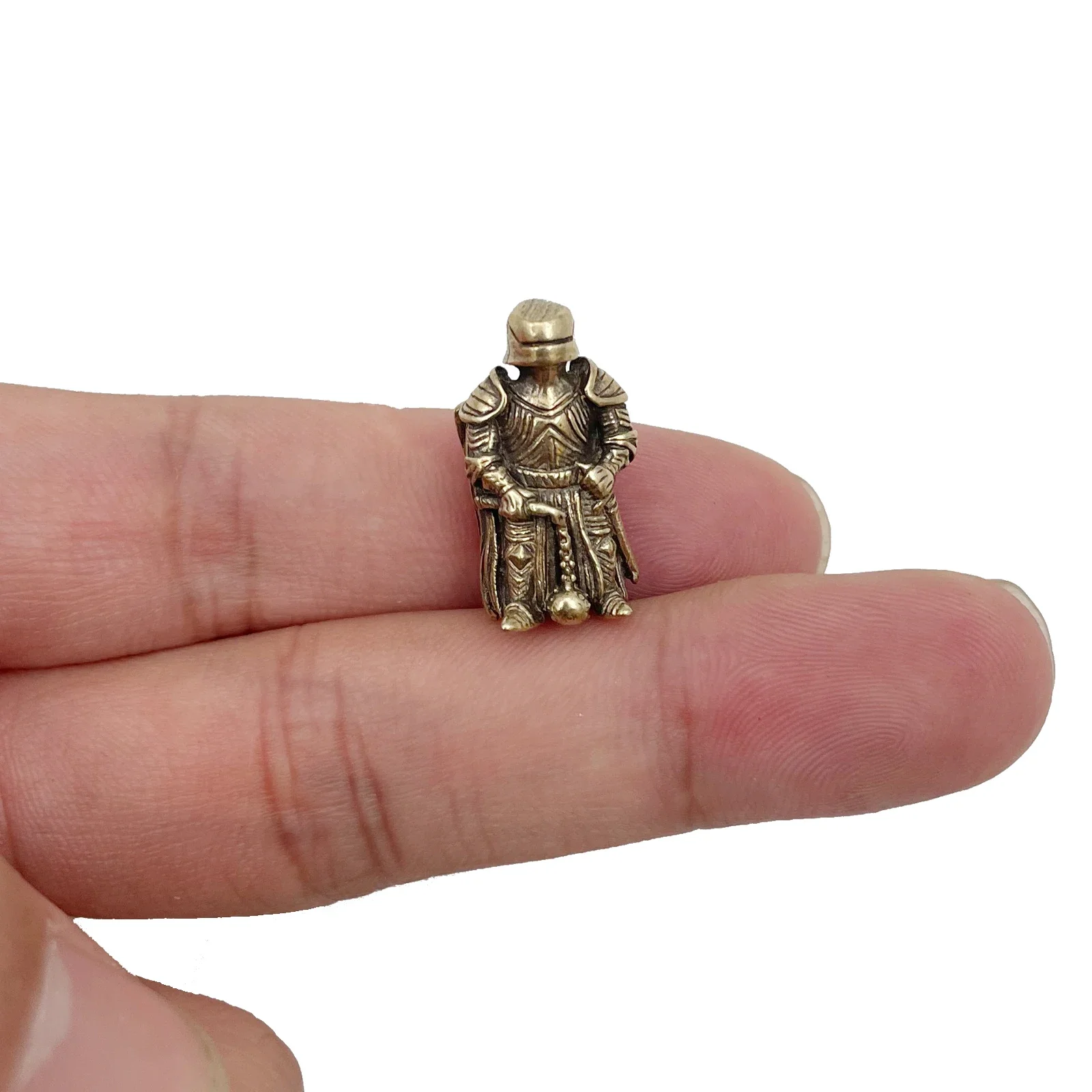DIY Knife Beads Pendant Vintage Color Brass Outdoor Tools Armour Knight Paracord Beads Figurines Decorative Handicrafts Figure view 2