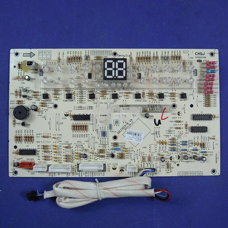 

Original Gree 30563264 display board D303F3D circuit board GRJ303-B changed to 300001060279 generation