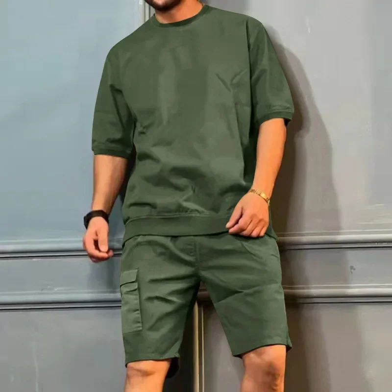 Tuta sportiva da uomo estiva Utensili Borse multiple casual Pantaloncini da cinque centesimi Maglietta casual da spiaggia girocollo Abito da uomo in due pezzi