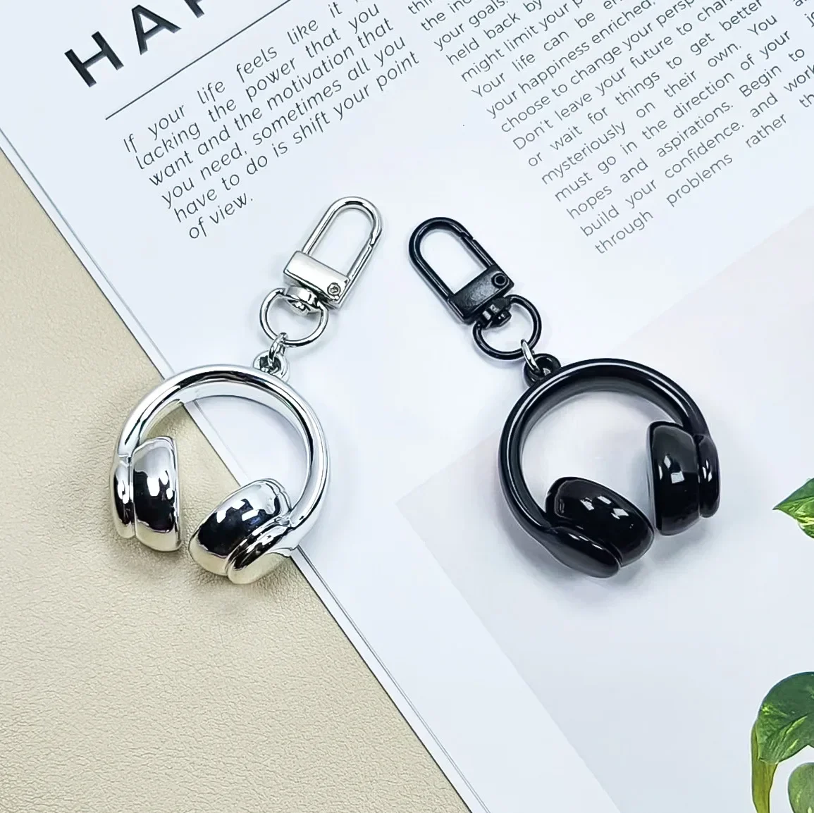 1-шт-милые-креативные-3d-наушники-кулон-брелок-для-мобильного-телефона-подвеска-для-наушников-рюкзак-подвесное-украшение-аксессуары-подарки