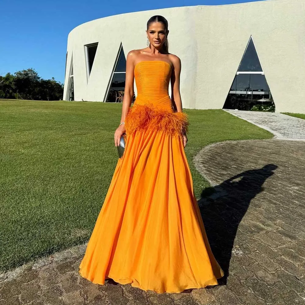 

Pretty Orange Feathers Evening Party Dresses 2026 Pleated Chiffon Wedding Guest Dress Women Long Prom Gown Event Dress فسات