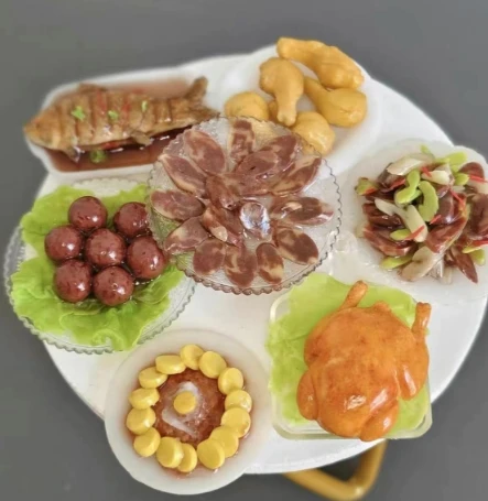 Variant: a set of 7pcs
