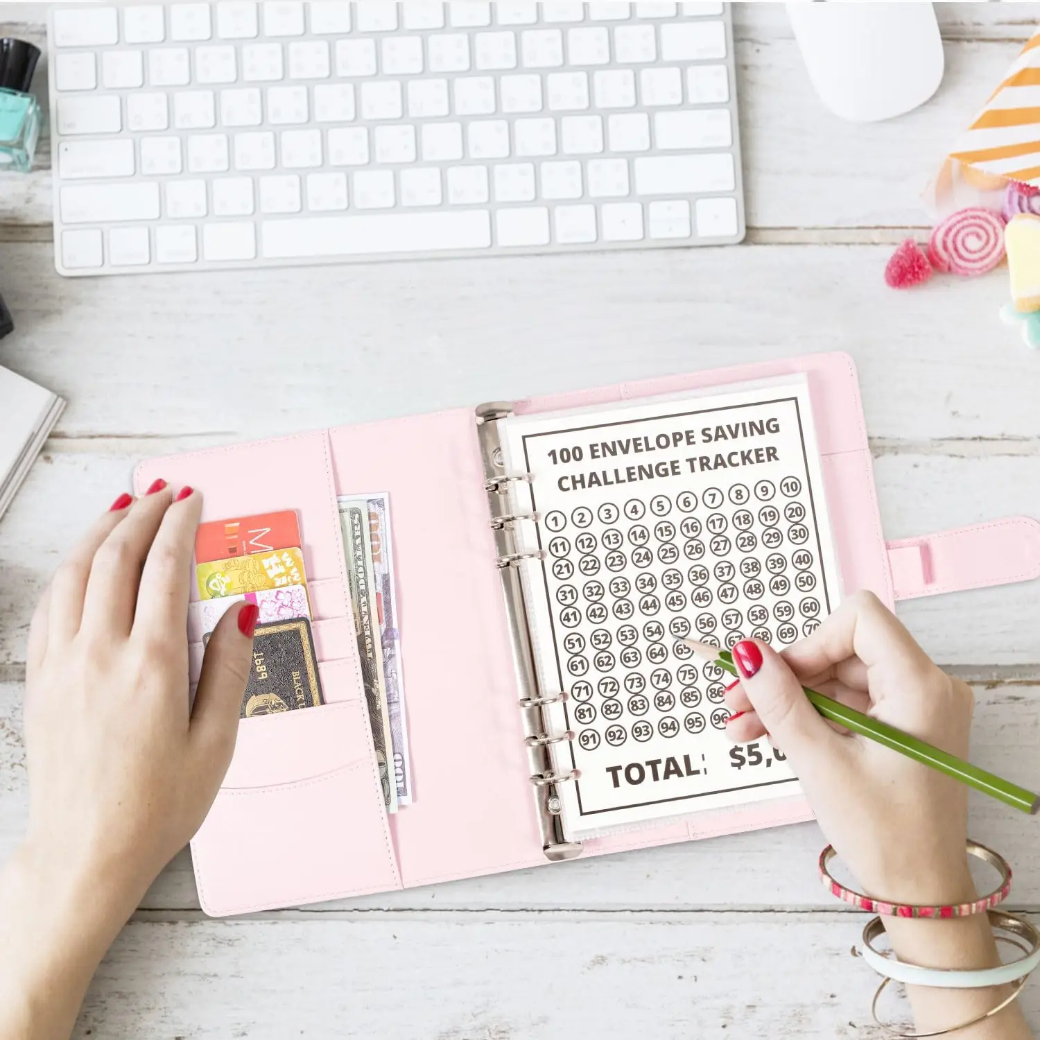100 buste Money Saving Challenge Budget Binde per Budget Planner e risparmio di denaro-un modo facile e divertente per risparmiare $5,050