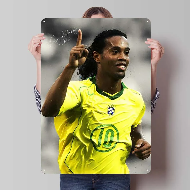 Ronaldinho Poster Football Sports Tinplate Sign Decoration Wall Decor Custom Metal Signs for Wall Art Decoration Room Ornaments