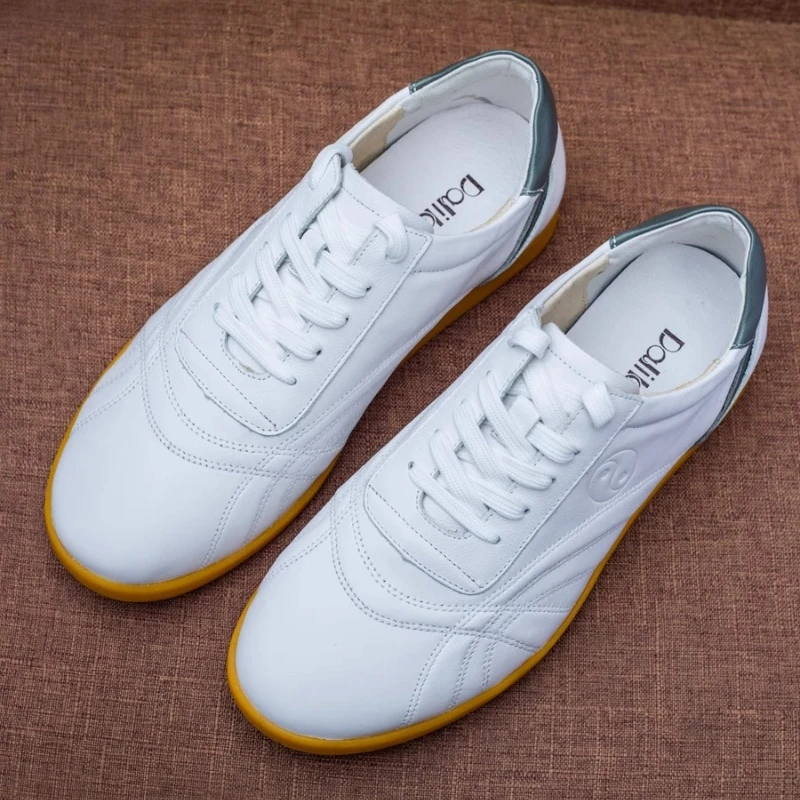 Scarpe Tai Chi Arti marziali Vera pelle Pelle bovina premium Leggero antiscivolo Scarpe Wushu Comode calzature per esercitazioni Taiji