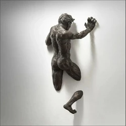 Imitation Copper Wall Decor Abstract Character Resin Rock Climbing Man Statue Sculpture Background Wall Art 3D Through Wall