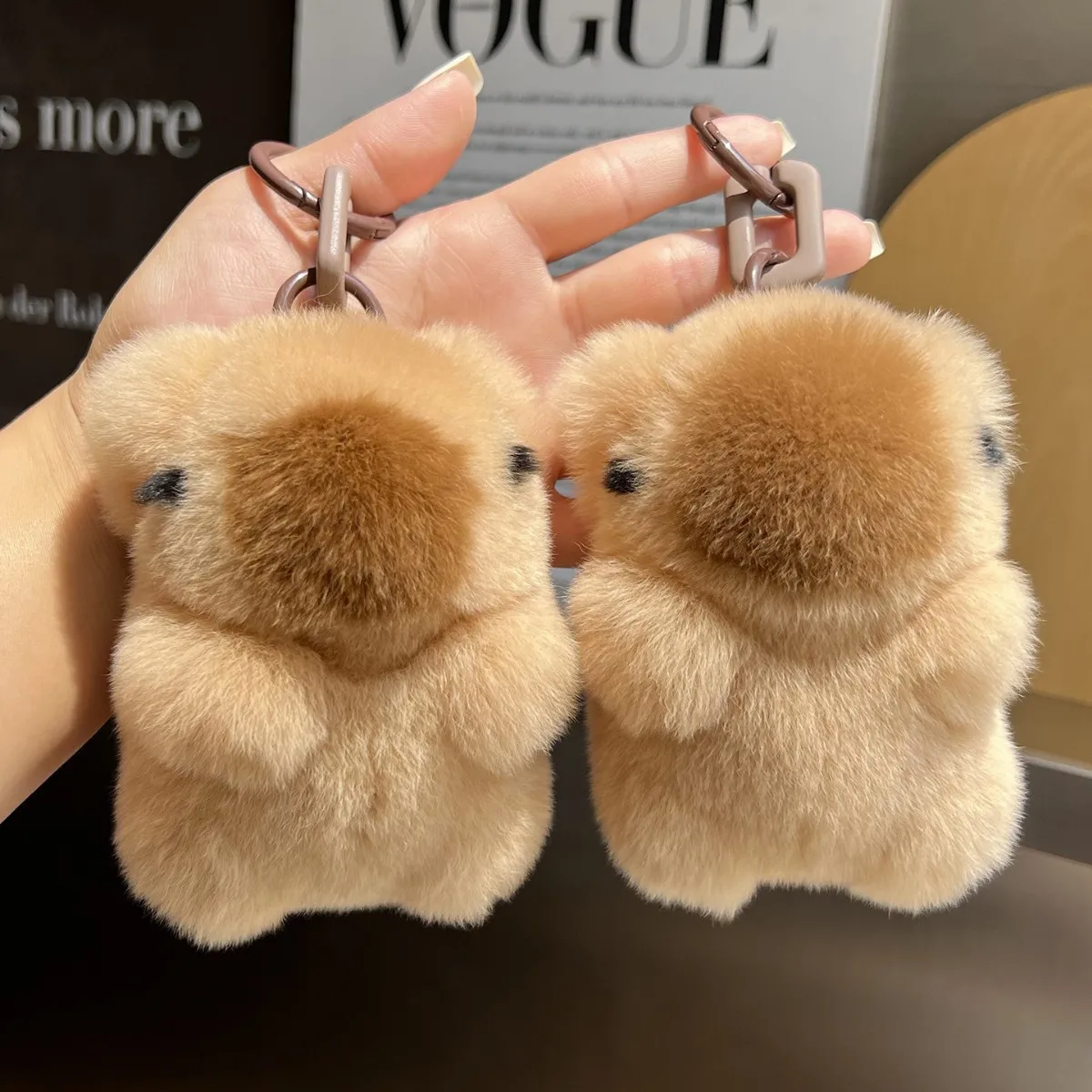 Mini cute capybara plush doll pendant keychain real otter rabbit fur capybara backpack hanging ornament keychain bag charm