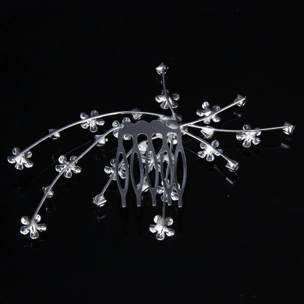 

Silver Crystal Rhinestones Bridal Hair Comb Flower Design Alloy Hair Clip Delicate Wedding Accessories Prom Party Hairstyles