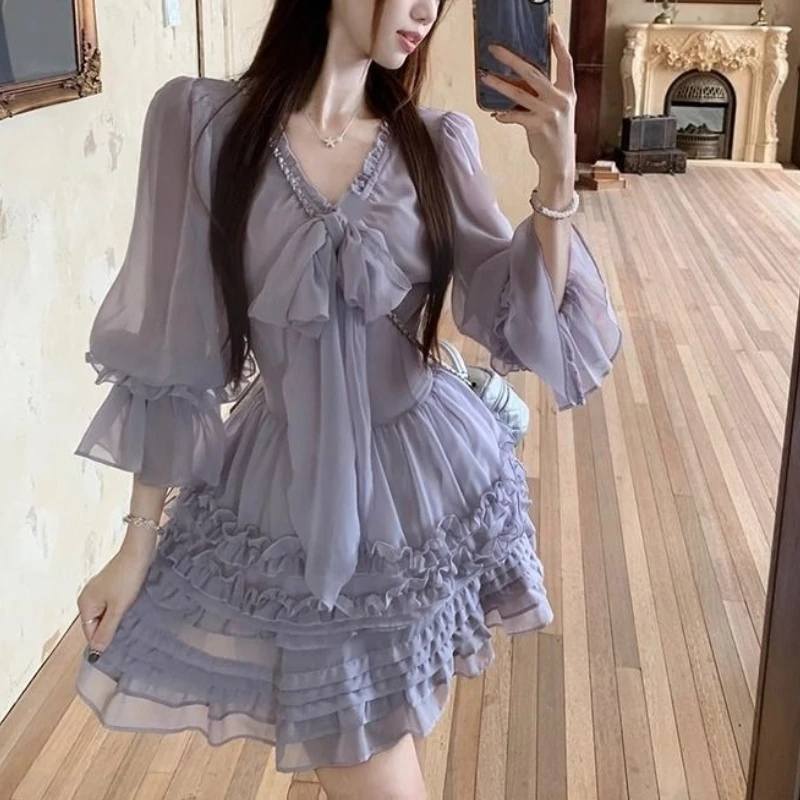 

Summer Sweet Solid 2 Piece Set Women Beach Chiffon Elegant Suit Casual V Neck Blouse Ruffles Cake Mini Skirt Korean Sexy Outfits