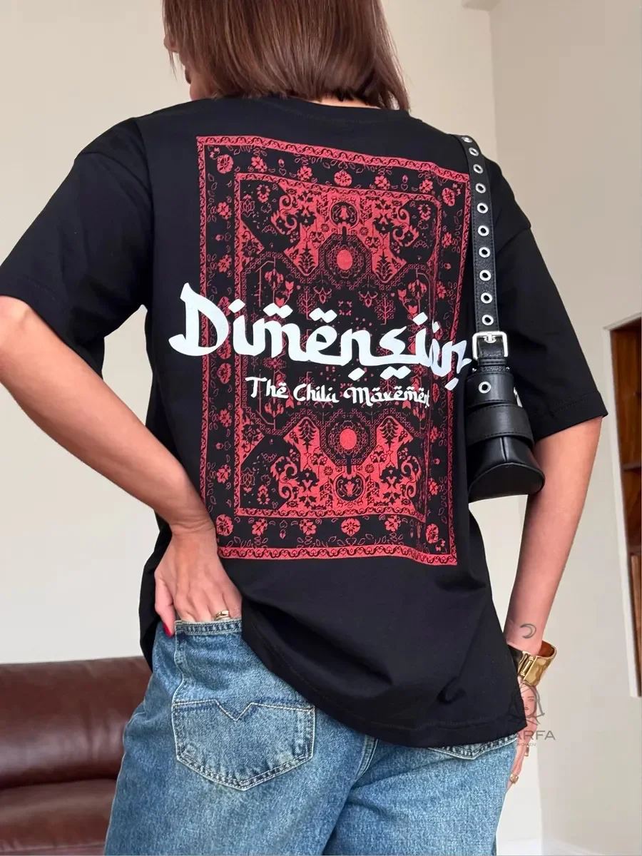 

Этот летний новый топ из 100% чистого хлопка с короткими рукавами — уникальный, оверсайз, уличный стиль, крутой и модный, повседневный и универсальный топ.