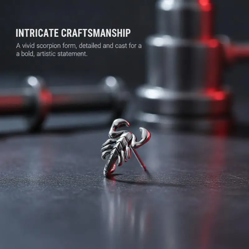 Hip Hop Creative Scorpion Necklace Retro Silver Plated Personality Animal Jewelry for Rap Performers Party Accessory