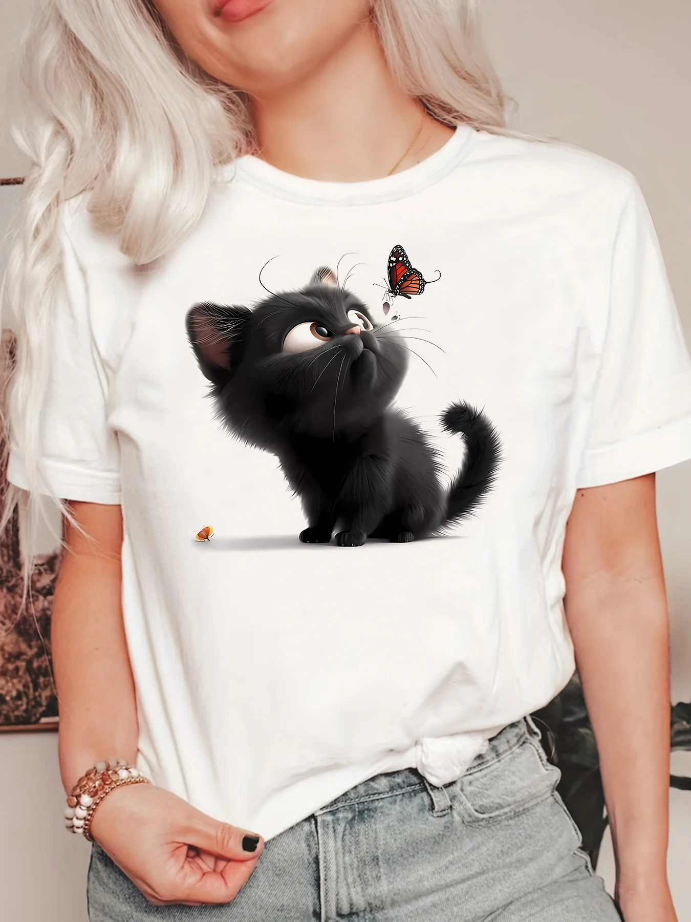 

Cute Cat Print Crew Neck T-shirt, Short Sleeve Casual Top For Summer & Spring, Women's Clothing