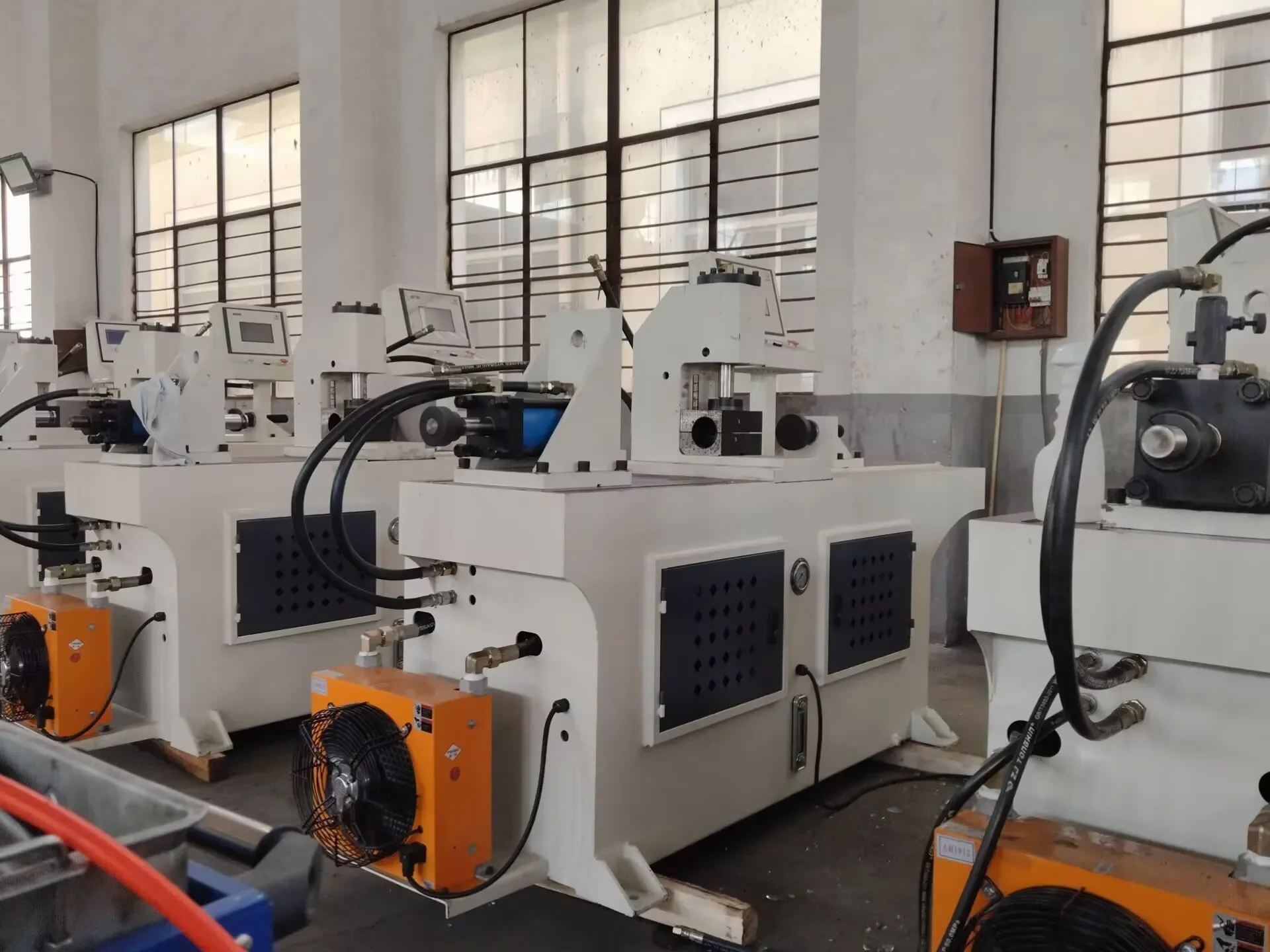 High Grade New Design SG-40 Double Head Bending Machine Furniture Hydraulic Bending Machine