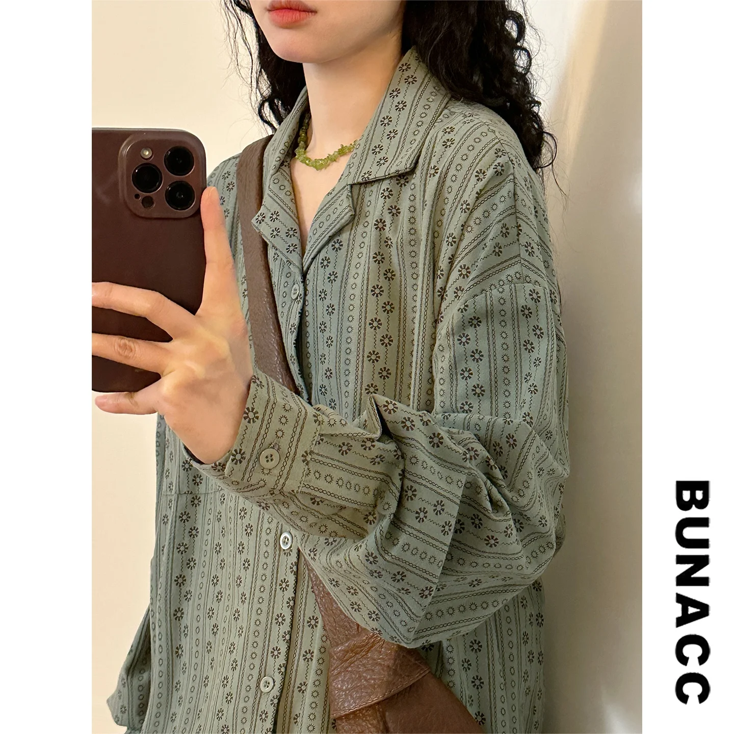 

Loose Long Sve Women's Casual Sle irt Spring 2026 Vintage Print Design Trendy Top Cuban Collar Button up Regular Fit