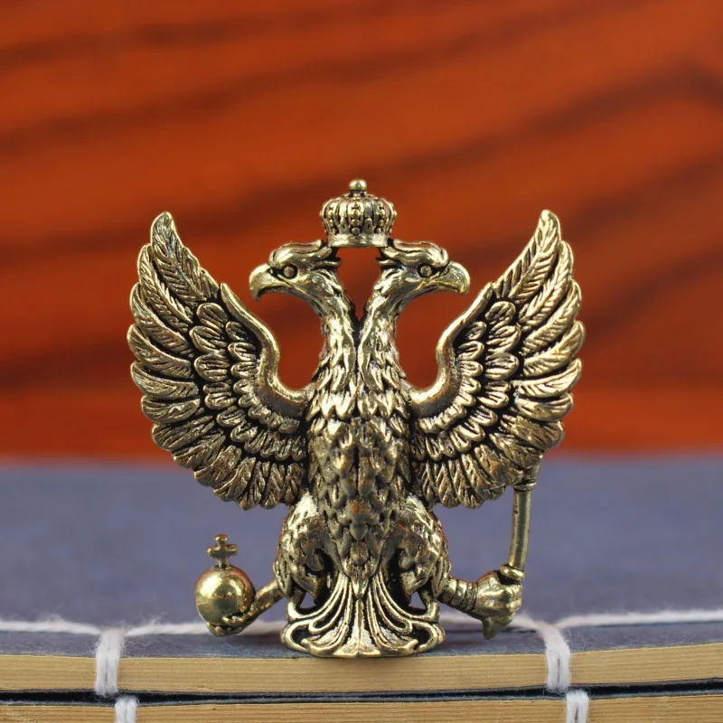 Vintage Brass Double Headed Eagle Figurine Classic Imperial Eagle Sculpture Miniature Desk Ornament Home Office Decor Craft