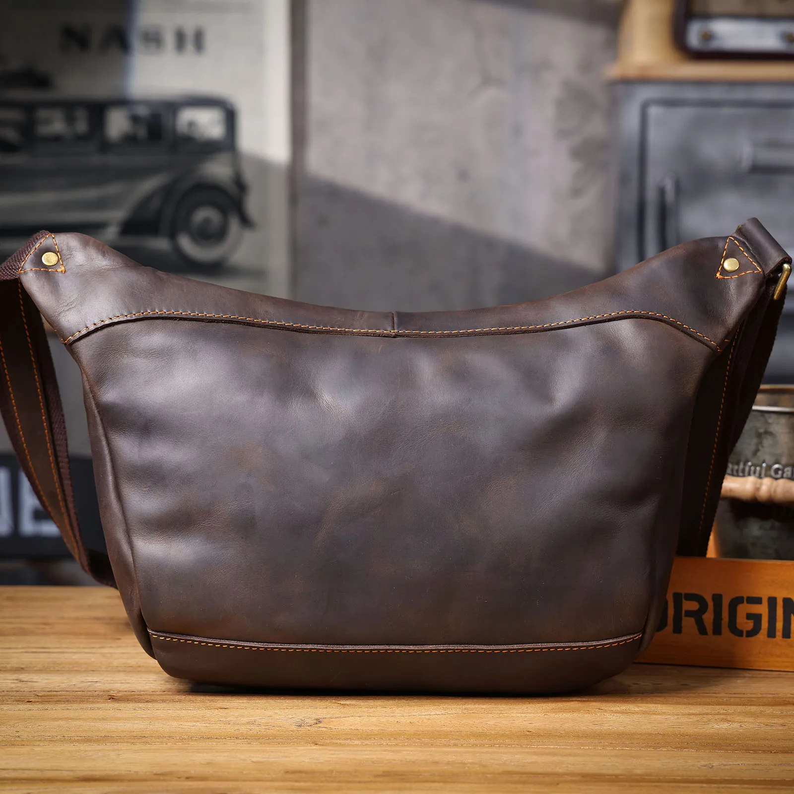 S.WORKER Vintage Vollnarbenleder Brusttasche Langlebige Große Kapazität Herren Umhängetasche Crossbody-Tasche für Männer – Detail 9