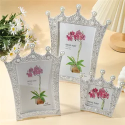 1 children's photo frame inlaid with imitation pearls and rhinestone crowns for room tabletop Christmas and Halloween decoration