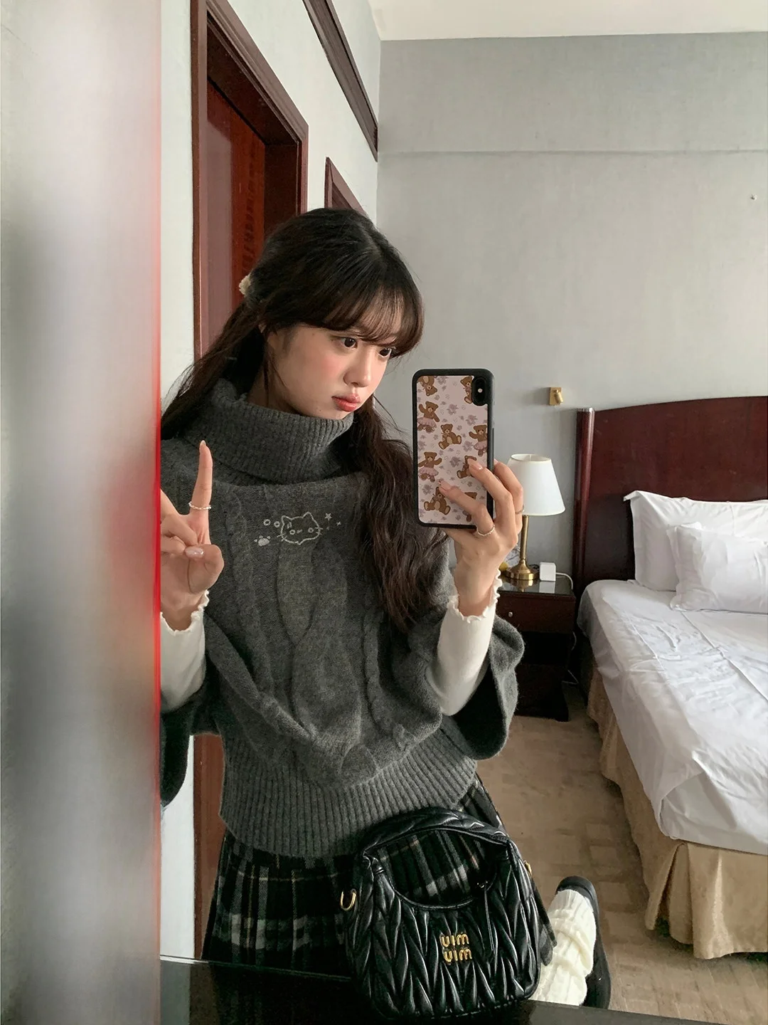 

Мягкий уютный свитер с высоким воротником и рукавами «летучая мышь» в корейском стиле, создающий нежное настроение, женский вязаный топ