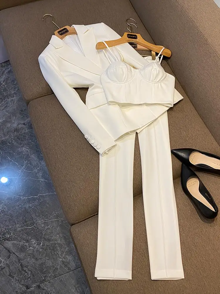 طقم بدلة نسائية مكونة من قطعة تي شيرت عالي الجودة D0070 Ele Professional Sle الشركة المصنعة الصينية