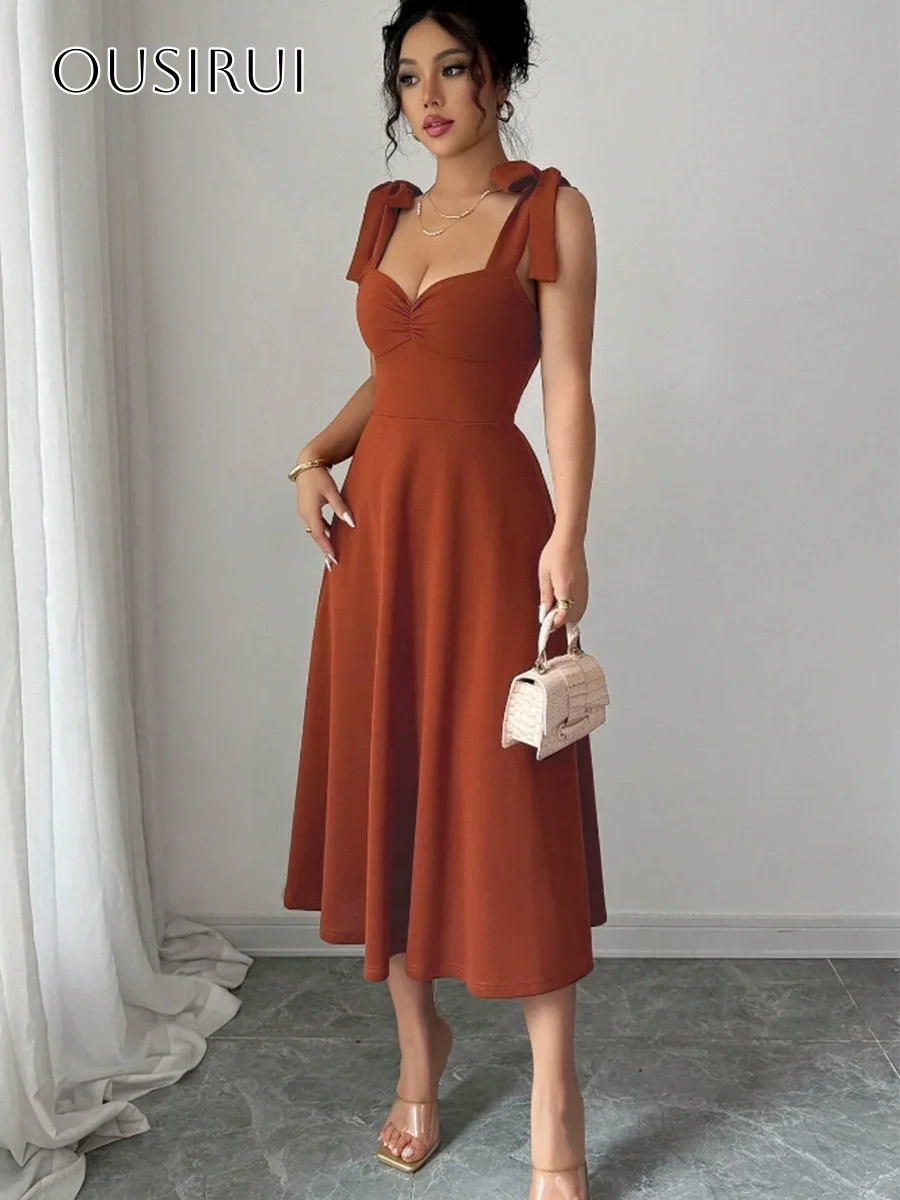 Bandjes Korte A-lijn Chiffon Cocktailjurken Theelengte Geplooid Mouwloos Op maat gemaakt Yooе на فе