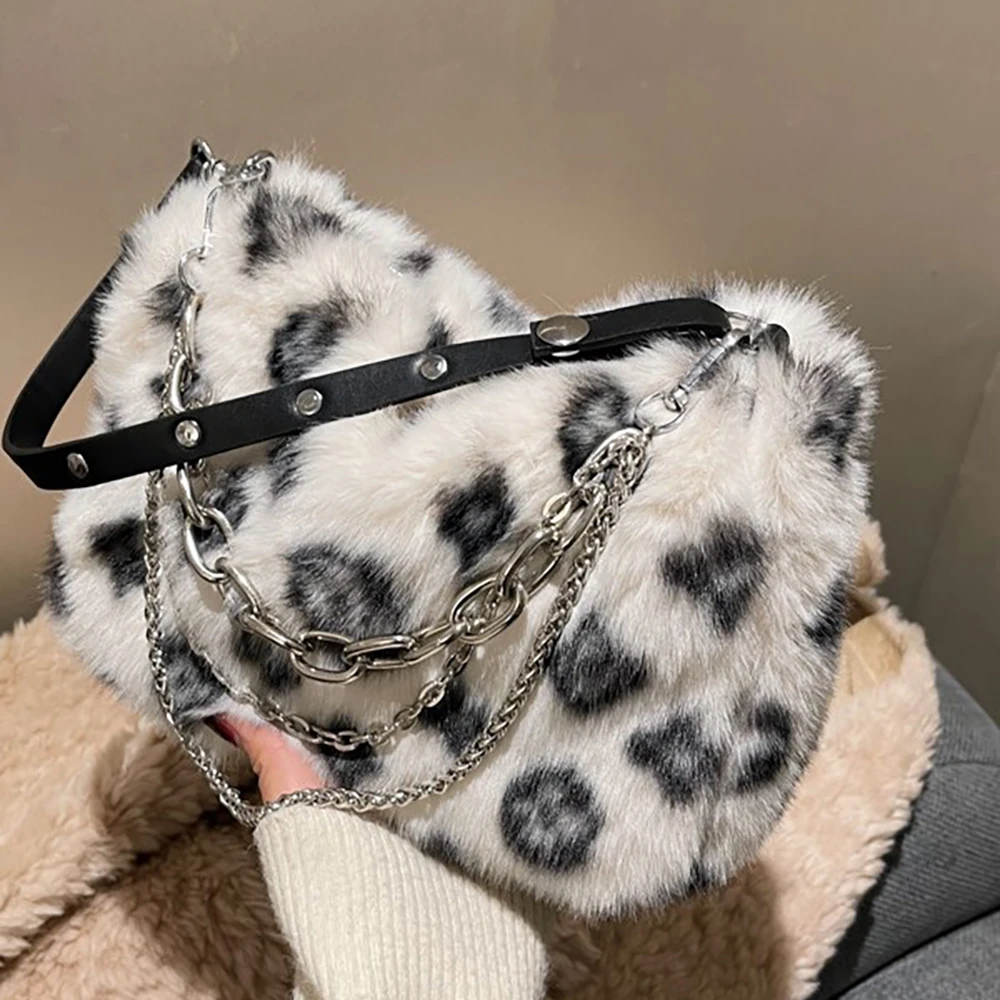 

Милые нишевые женские плюшевые сумки с леопардовым принтом, нечеткая большая сумка с цепочкой, новинка 2025, большая вместительная сумка через плечо на одно плечо