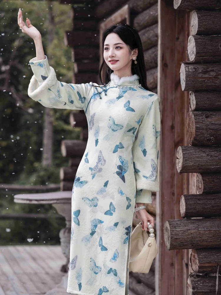 2025 Autunno Nuovo Stile Cinese Retro Temperamento Elegante Cheongsam Migliorato Abito da Donna Inverno Farfalla Stampato Migliorato Qipao