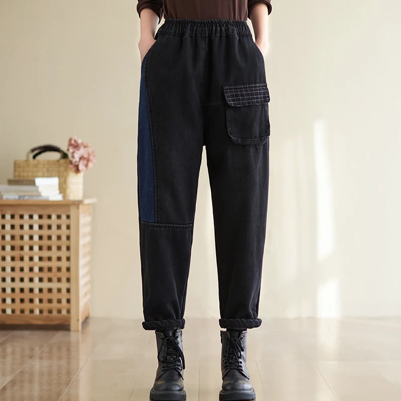 Aricaca High-waisted Fleece-lined Thickened Embroidered Jeans for Women Loose-fit Warm Denim Pants