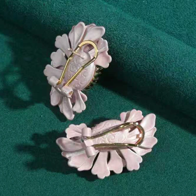 Vintage Luxury Designer Half Flower Green Stud Earrings Pink Bohemian Gold Color Natural Stone High Jewelry Woman 2026 Trending