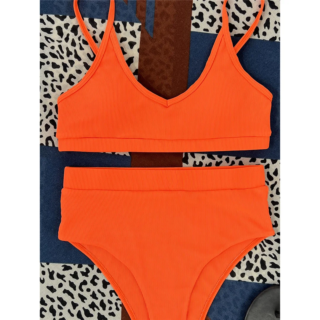 Neuer, gerippter, gepolsterter Bikini mit hoher Taille in 4 Farben, Damen-Badeanzug, zweiteiliges Bikini-Set, Badebekleidung, Badeanzug, Modell V3768. – Detail 28