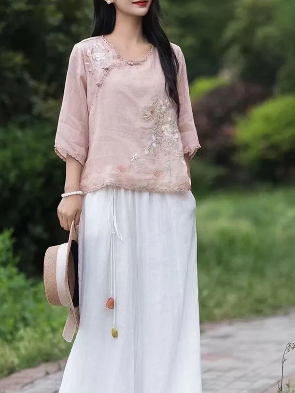 2025年夏新作 レディース 刺繍入り コットンリネン イルト 重工業風 中国禅 スレ 斜めフラップボタン ルーズフィットトップ