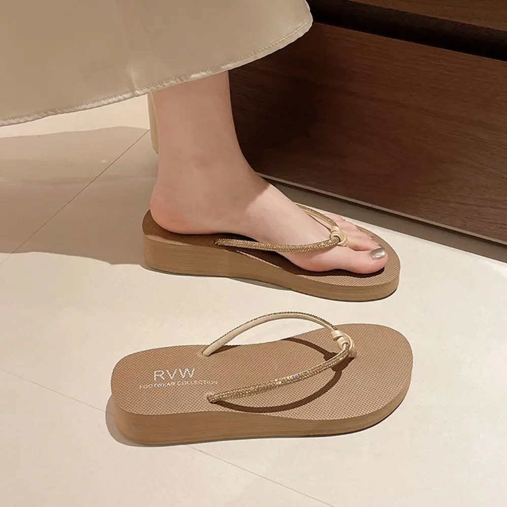 

Casual PVC Crystal Flip Flops Platform Waterproof Vacation Slides Sandals Shoes Non-Slip Beach Slippers Women Gift