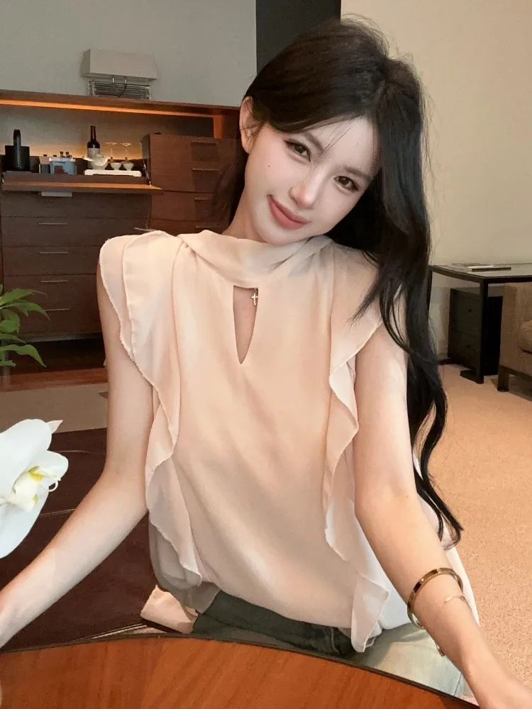 

Unique Irregular Hem Hollow out Sleeveless Versatile Little Shirt Pure Desire Loose Slimming Elegant French Style Knitted Top