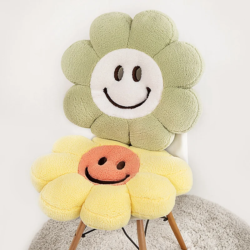 หมอนผ้ากำมะหยี่ลายดอกทานตะวันใบหน้ายิ้มแย้มขนาด58/83ซม. ยัดนุ่น8กลีบพืชดอกไม้ bantal Kursi ของขวัญสำหรับงานเลี้ยงการตกแต่งบ้าน