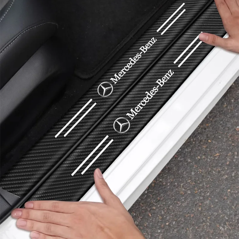 Adesivi Protettivi in Fibra di Carbonio per Soglie Porta Auto con Logo per Mercedes Benz AMG W211 W205 W213 W203 A207 C218 CLA CLS Classe E