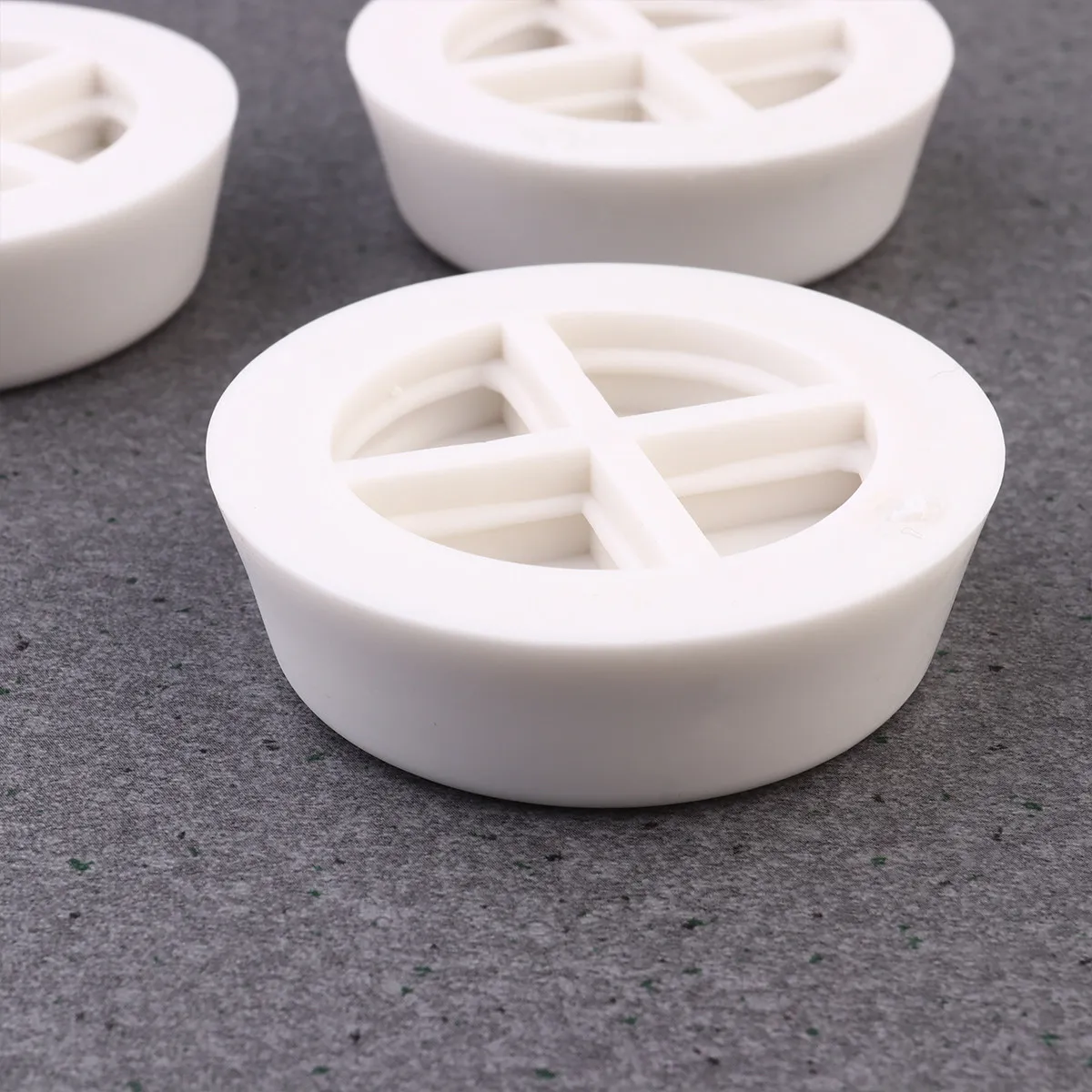 4Pcs Tpr Anti Vibration Pads Non Slip Floor Protector for Washing Machine Dryer Speaker Furniture Appliances Shock Absorbing