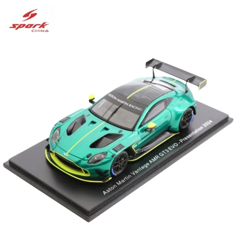 

Aston Martin Vantage AMR GT3 EVO 2024, литая под давлением модель автомобиля из смолы, 1/43 в наличии, игрушка для мальчиков, коллекционное украшение для взрослых.