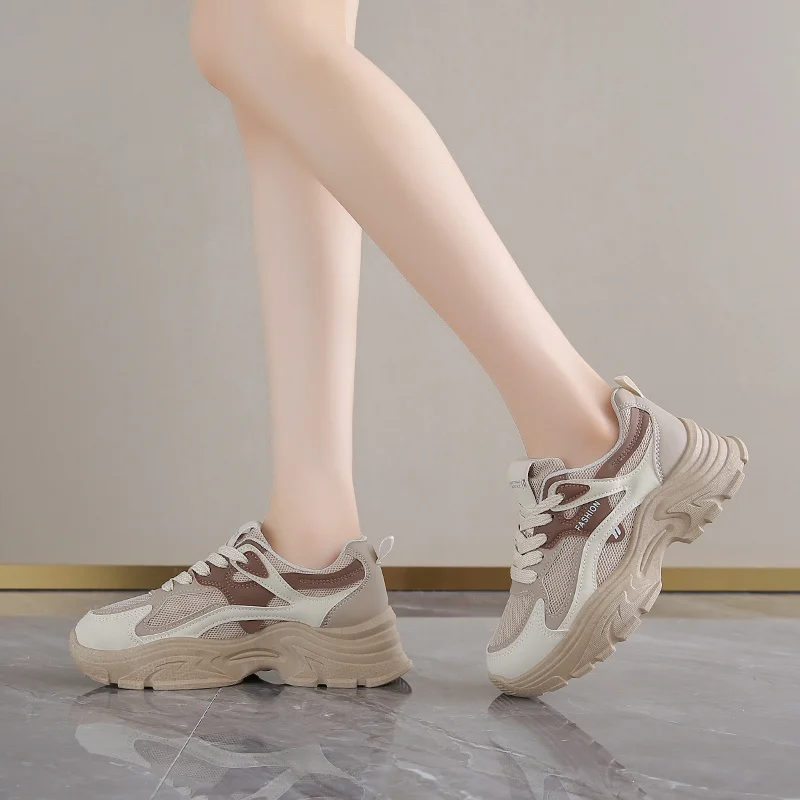 

Женская обувь для бабушек на высокой подошве Parkour, новые летние кроссовки для тенниса, ботинки 44, спортивные Hyperbeast Funky, покупка в продаже