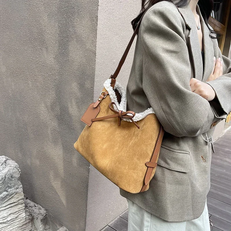 2024 High Quality Suede Bow Buckle Winter Tote Bag Solid Color Popular Fashion Shoulder Bag Soft Versatile Commuting Handbag