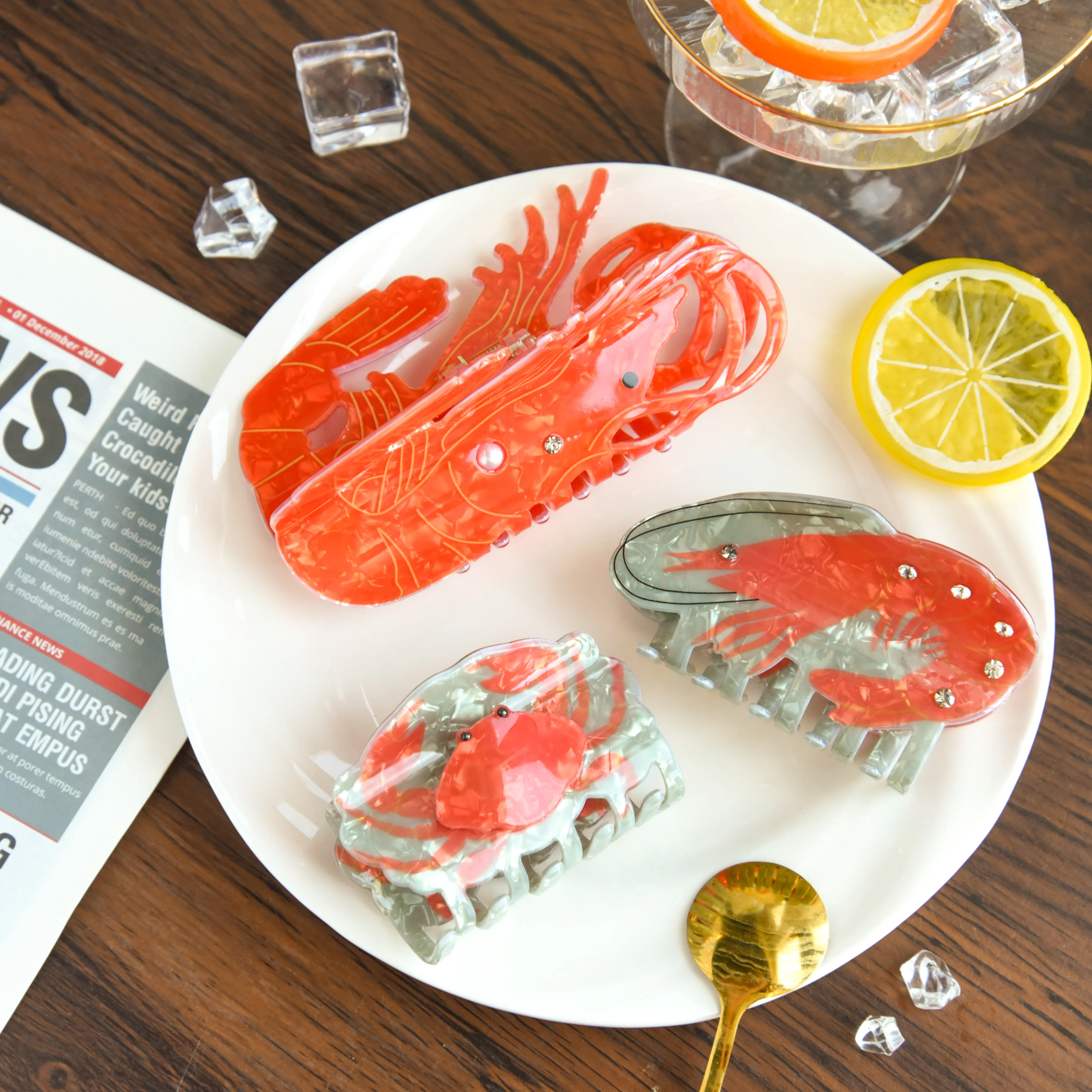 

DS NEW Summer Ocean Series Acrylic Hair Claw 12.5CM Large Lobster Claw Clips Trendy Hair Clips Hair Accessories for Women Girls